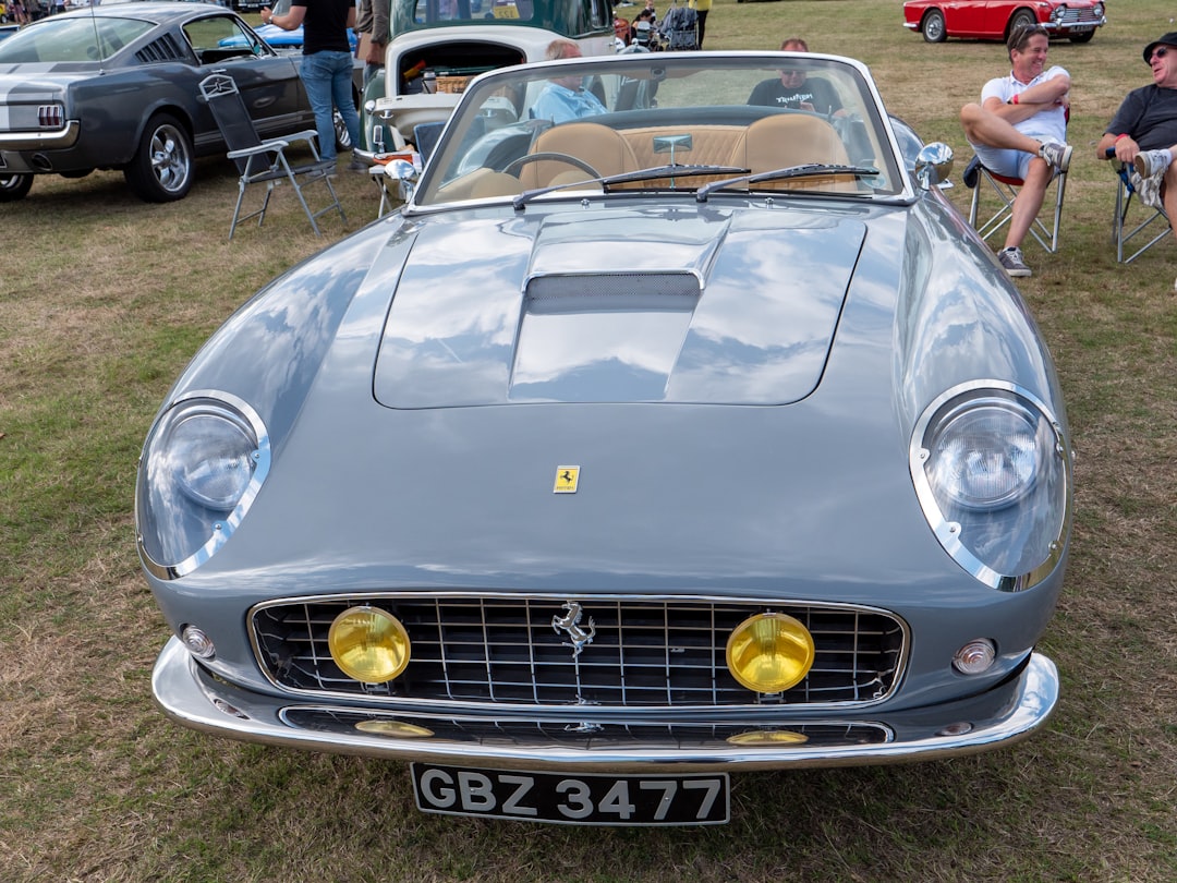 Ferrari 275 GTB/4 din 1967: O Capodoperă Clasic S-a Vândut cu Peste 3 Milioane de Dolari